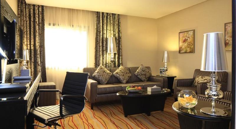 Ewaa Express Hotel - Al Olaya Эр-Рияд Экстерьер фото